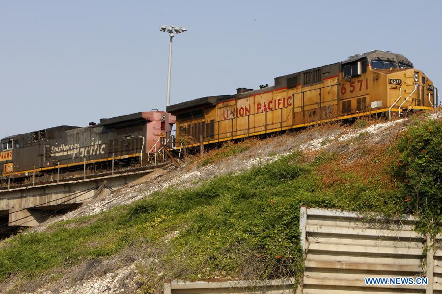 Train Derailment in West Virginia Sends Oil Tanker into River