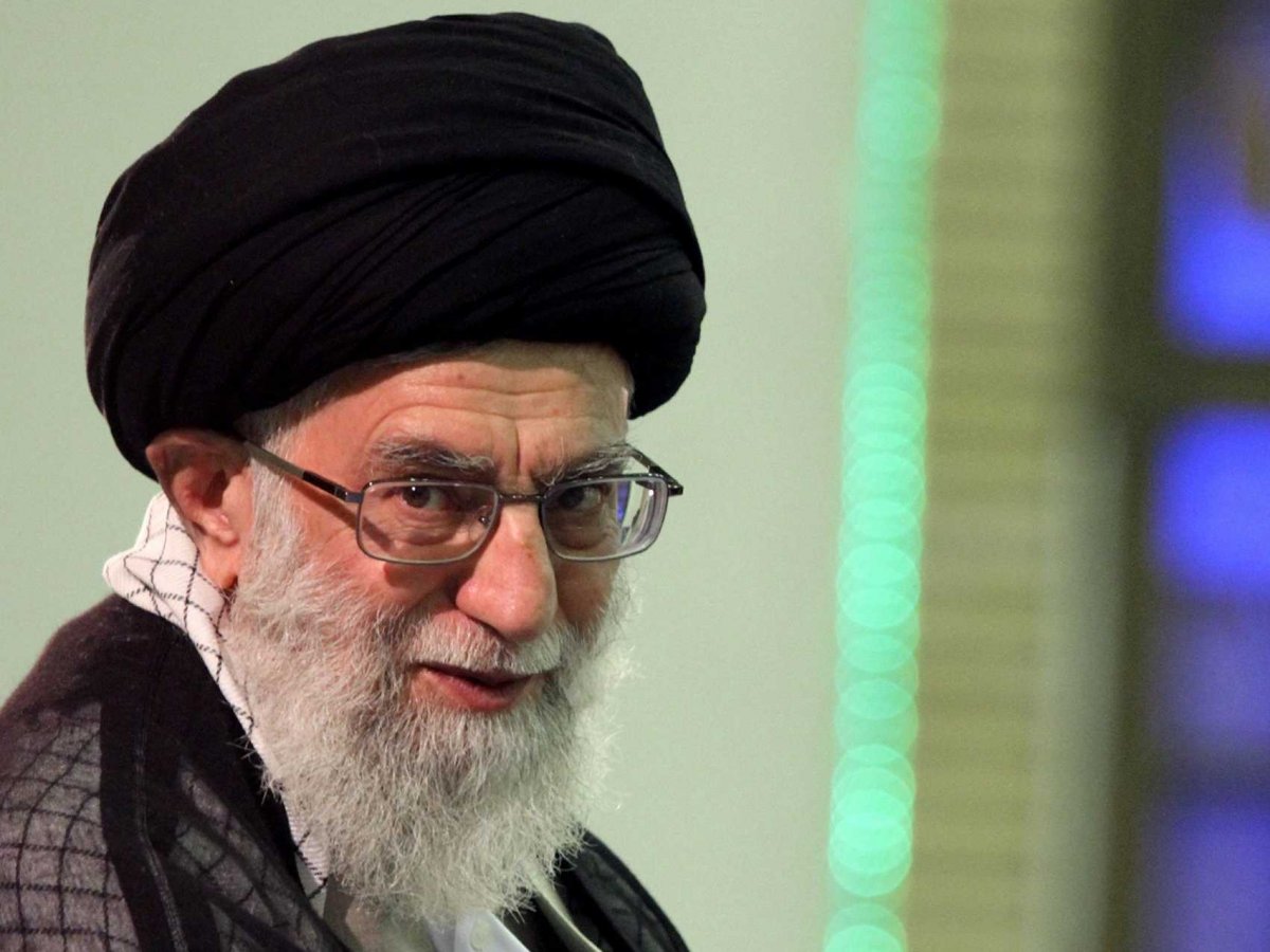 Khamenei Lashes Out at Sanctions, Threatens Export Response
