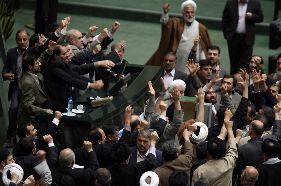 Iran Parliamentarians to Impose Energy Sanctions on Europe