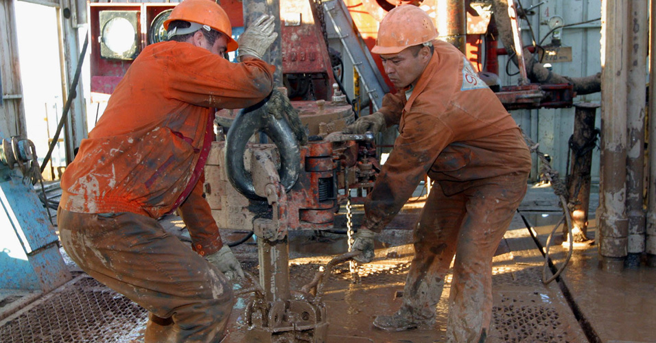 China Cracking Down on Petroleum Corruption