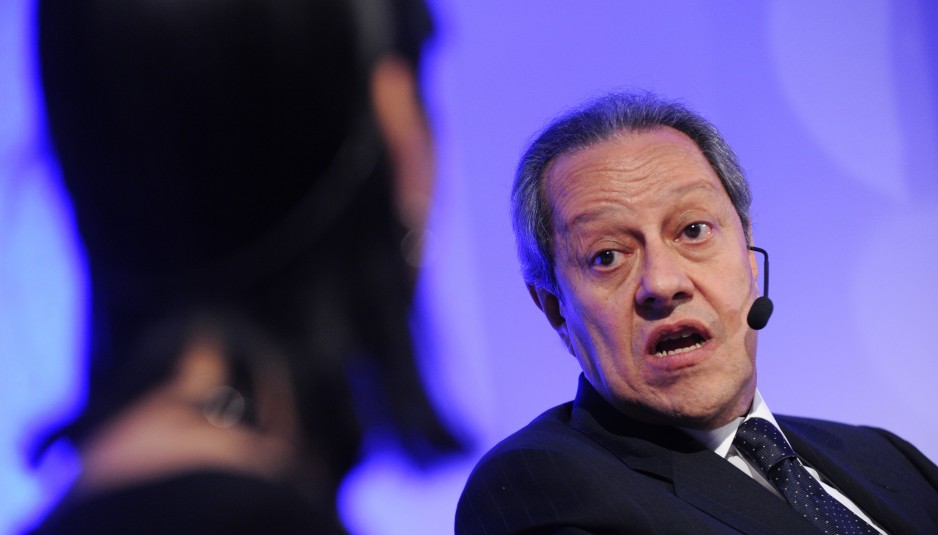 Oil Prices, New Investments Expected to Ameliorate Egypt Deficit