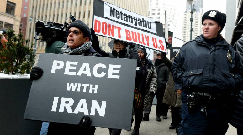 Iran Keen to Exploit Rift Between Senate and US Oil Companies