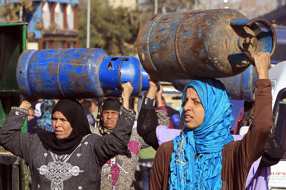 Sherif Ismail: Providing Petroleum Products to Citizens is a Strategic Goal