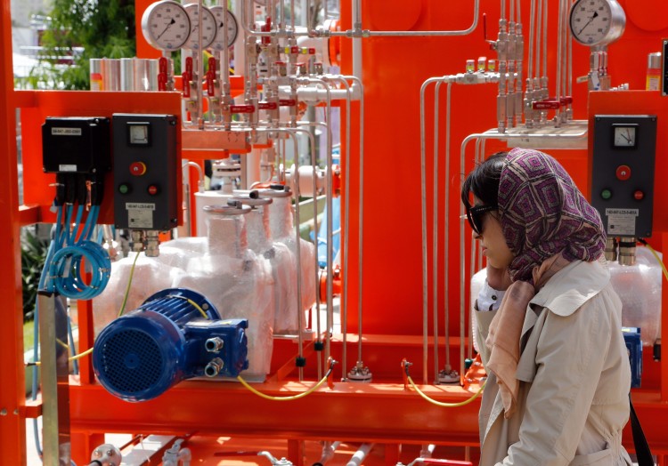Iran Finalizing Indonesia Refinery Project