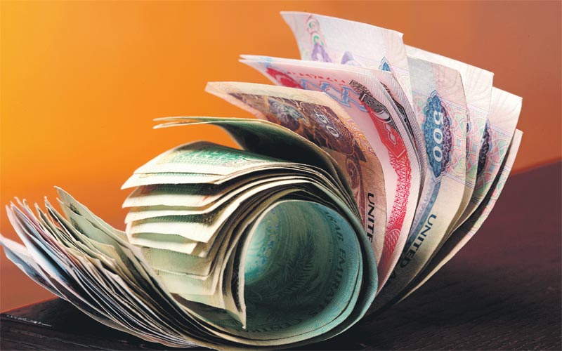 Low Oil Prices Threaten UAE Budget Crunch