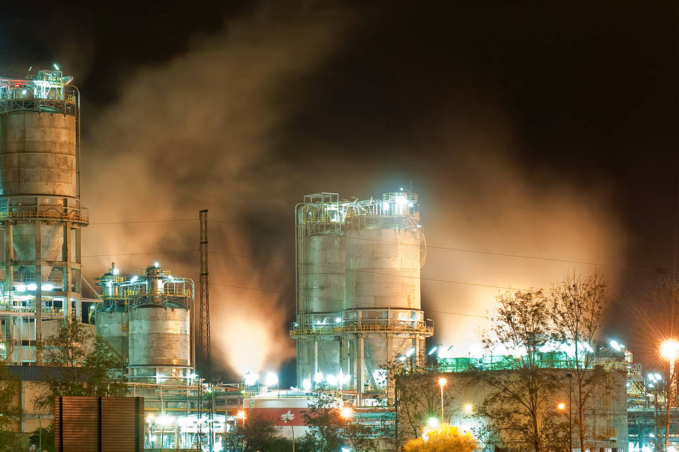 IPIC Profits Gyrate Due to Low Oil Prices