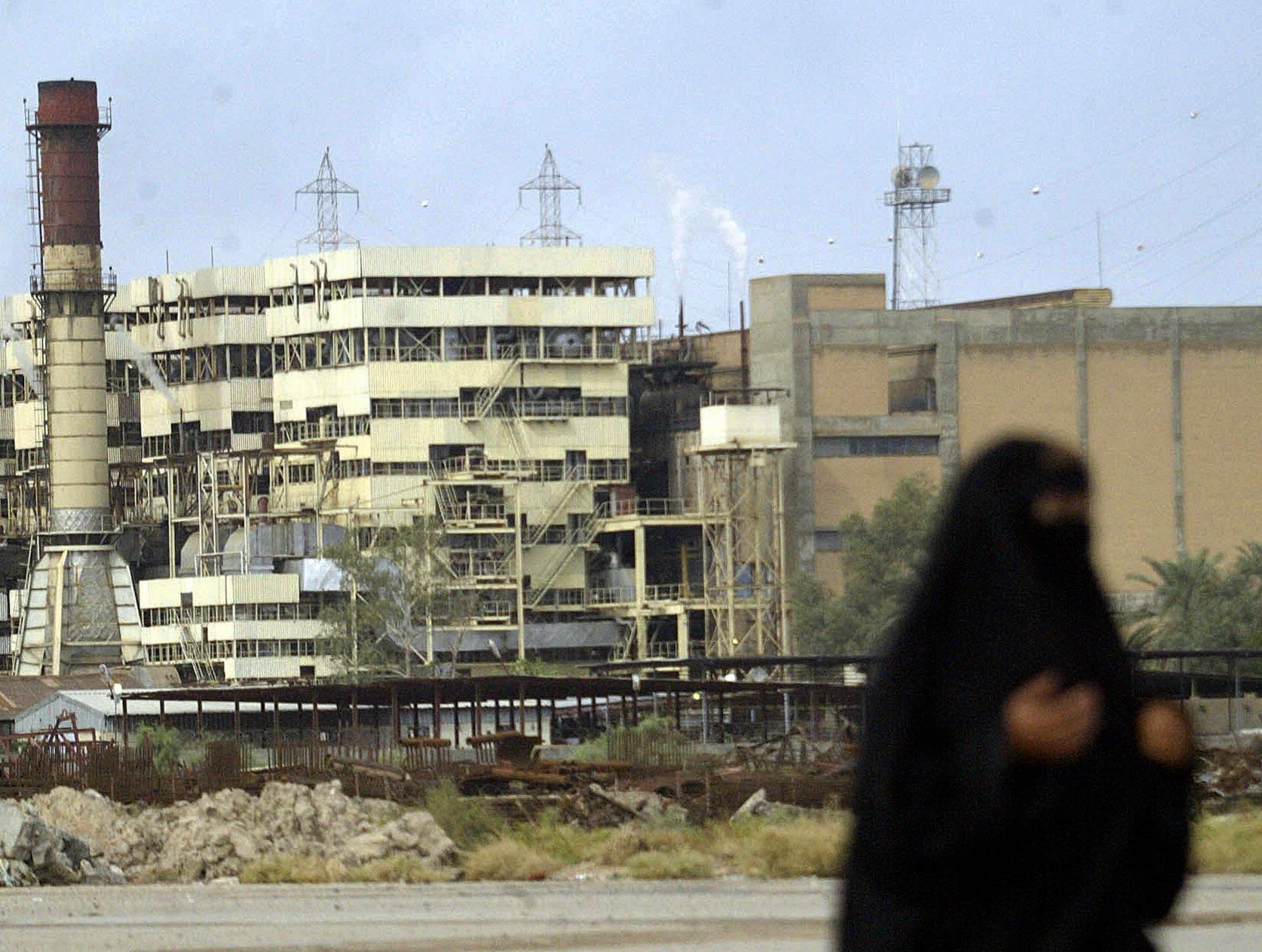 Tunisia, Saudi Arabia Sign Power Plant Agreement