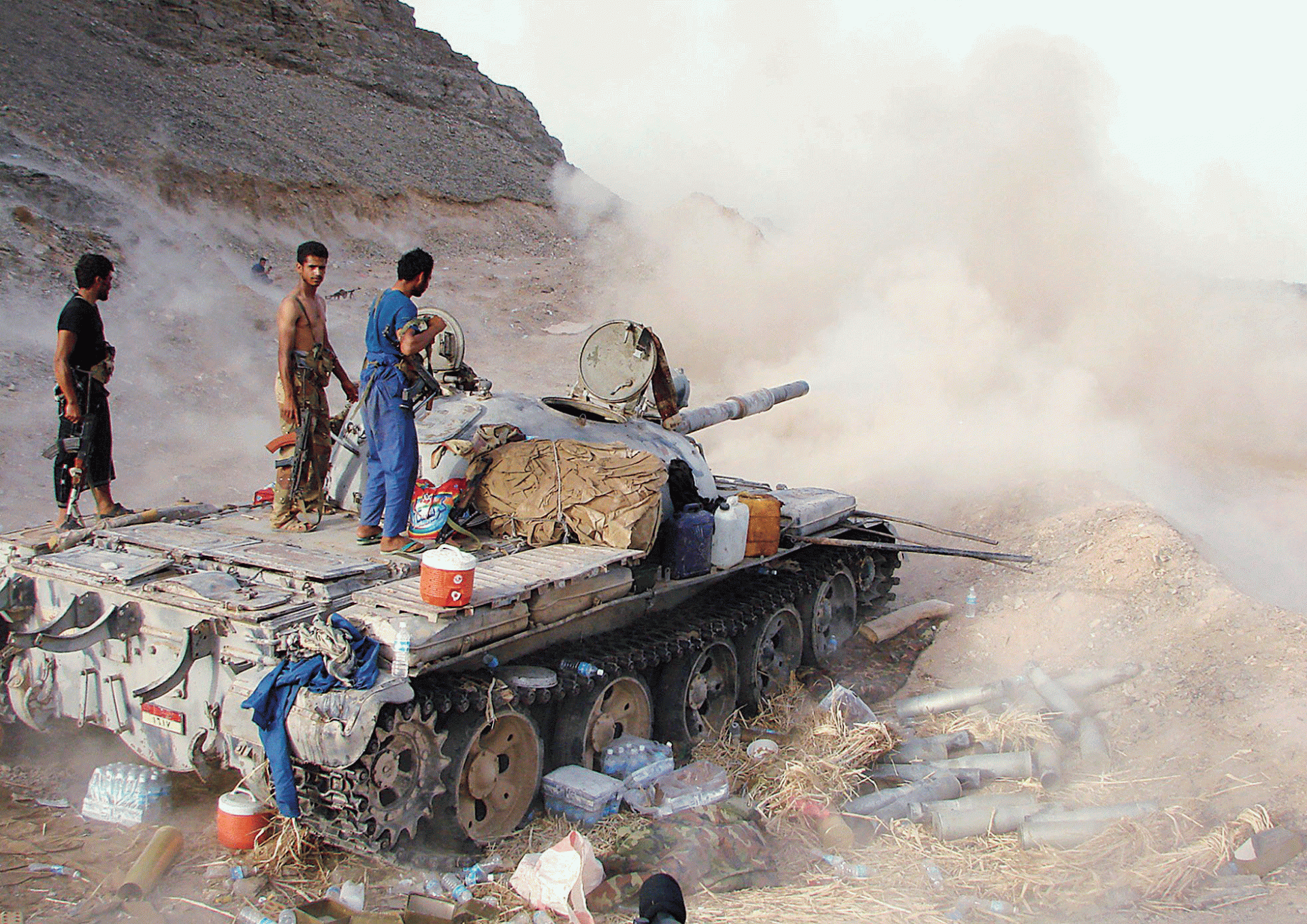 Yemen Refinery Resumes Operations as Conflict Brews