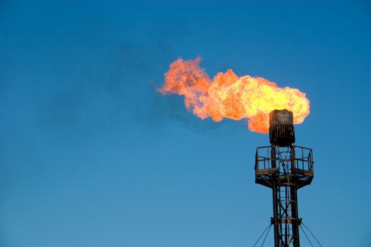 Egypt Gas Company Marks Loses