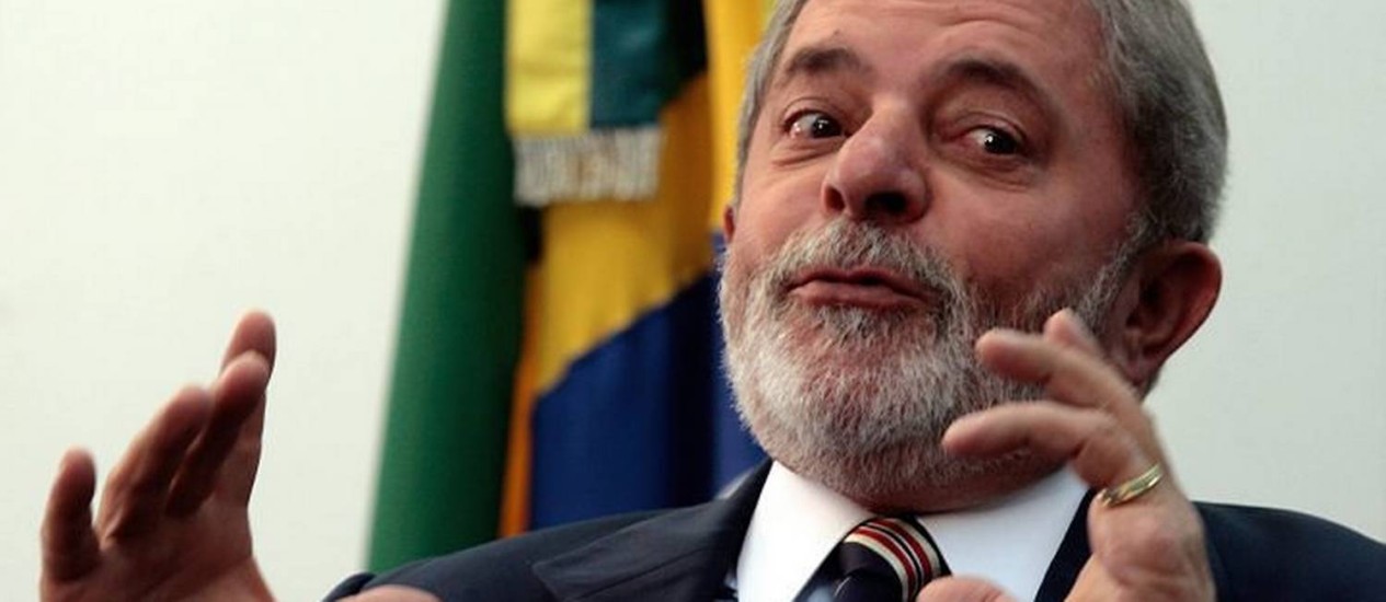 Brazil’s Ex-President Questioned in Petrobras Corruption Probe