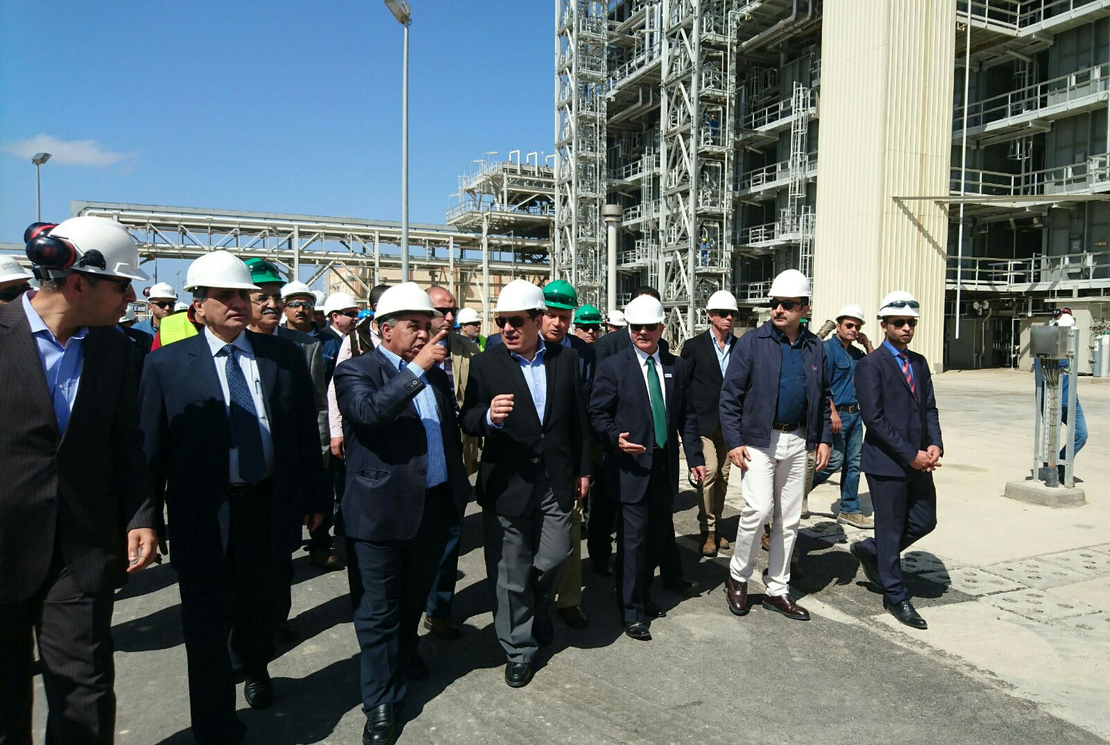 Oil Minister Visits Alexandria Petrochemical Projects