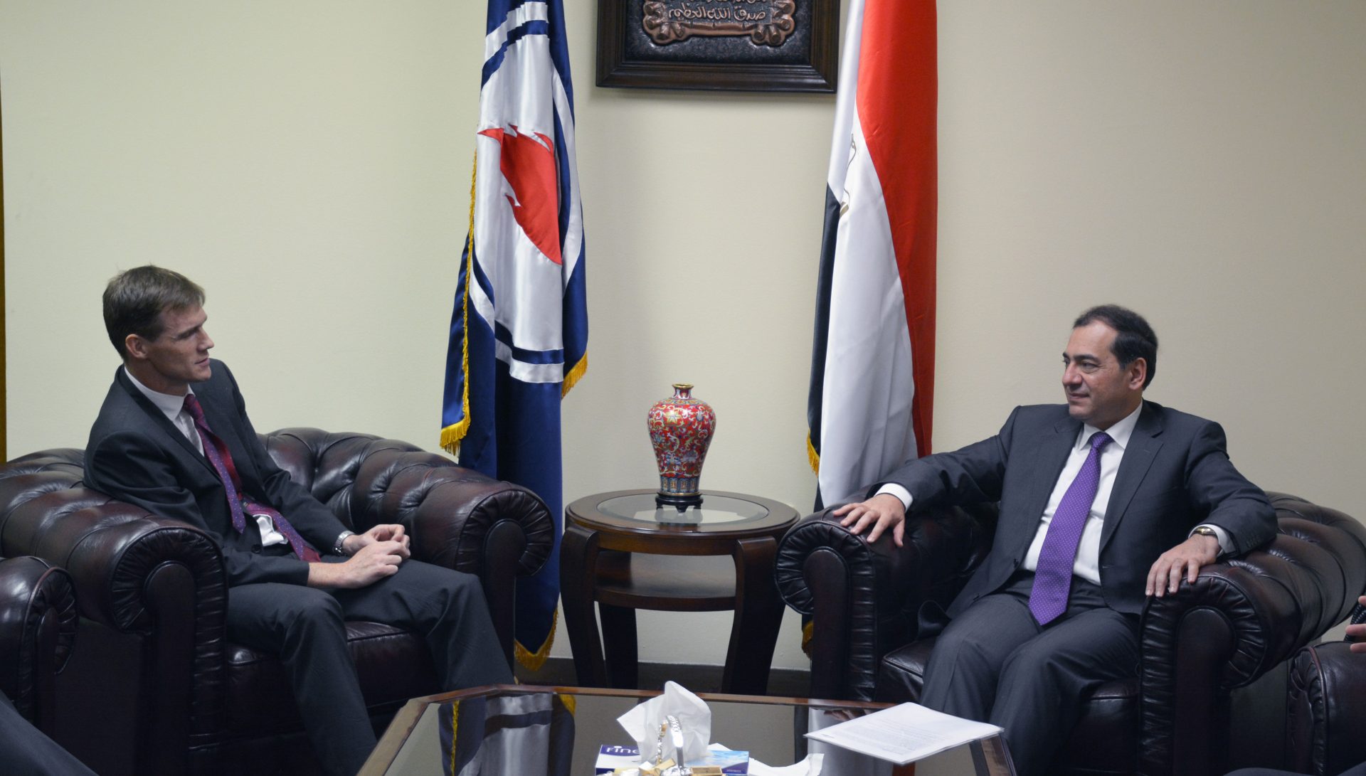 El Molla Talks Petroleum Projects with UK’s Ambassador