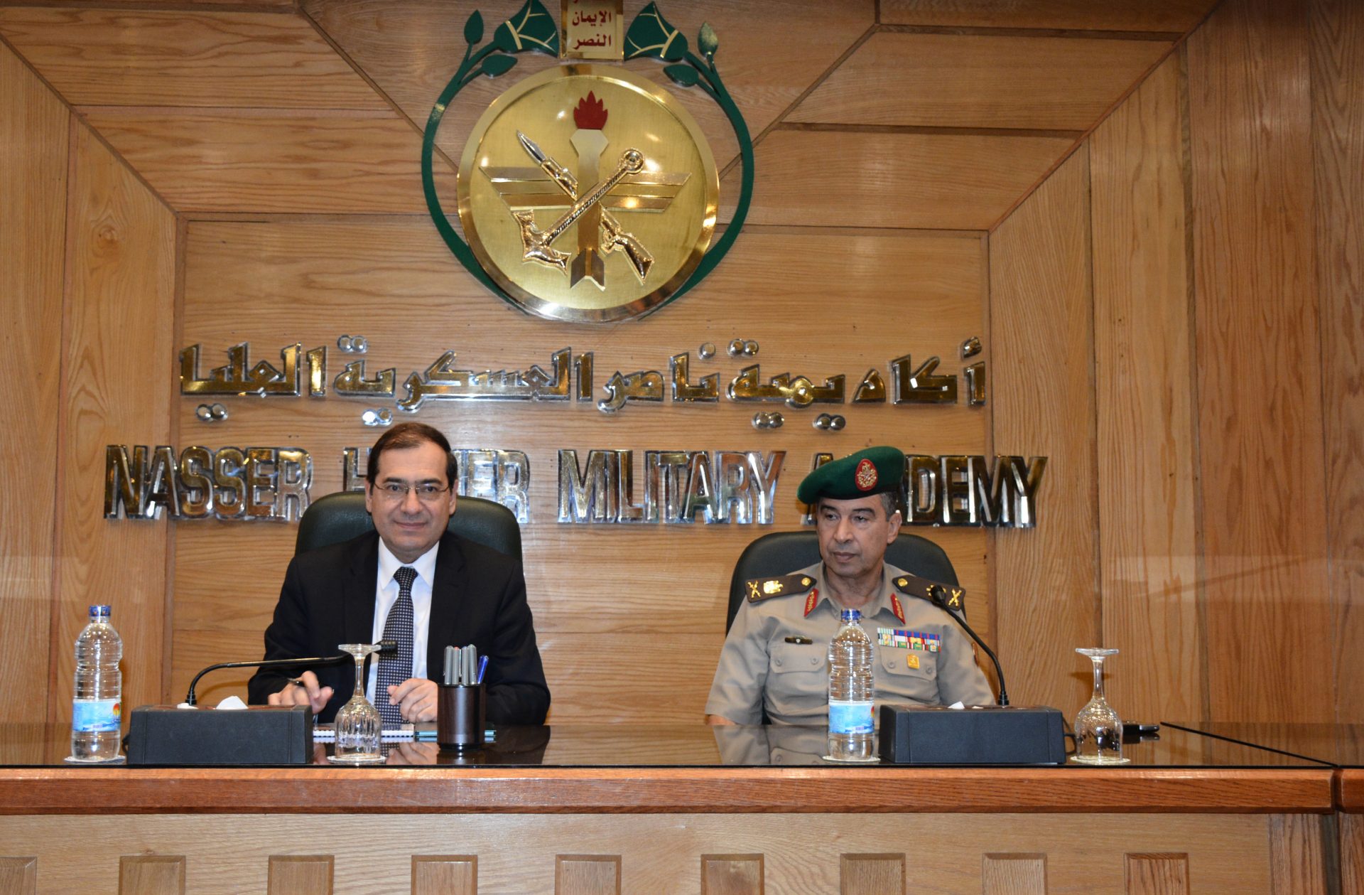 El Molla Talked Oil,Gas with Military Scholars