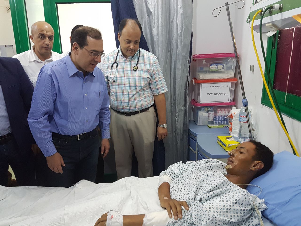 El Molla Visits Sidpec Fire Injured Employees