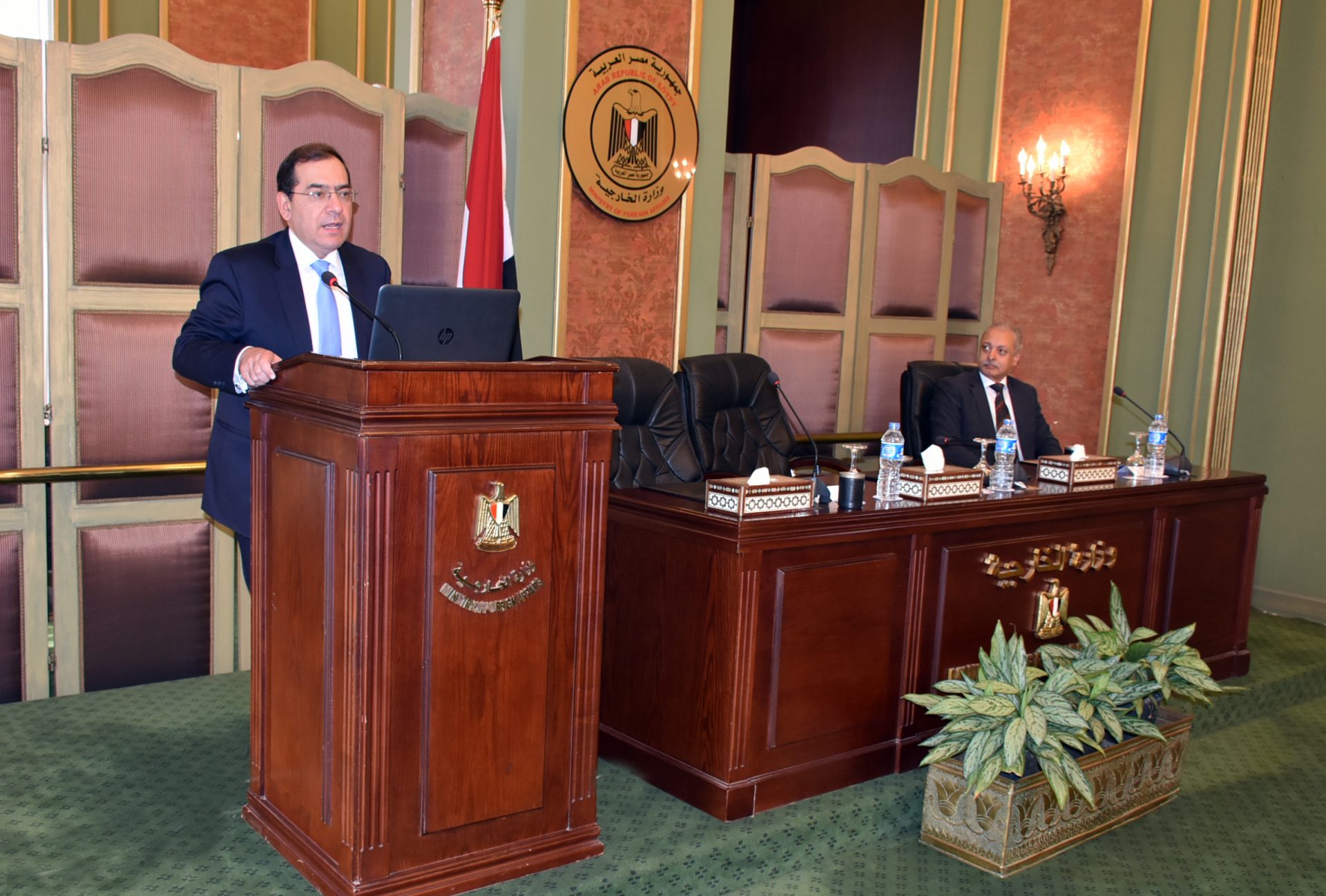 El Molla Discusses Investments with New Ambassadors