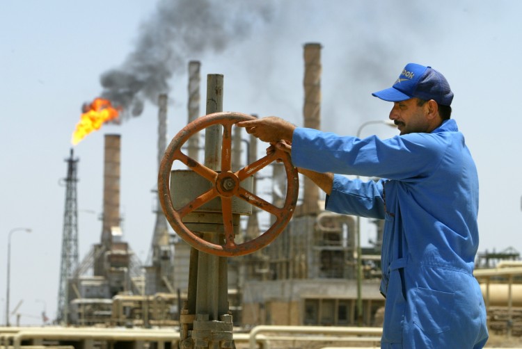 Saudi Crude Exports Rise MoM