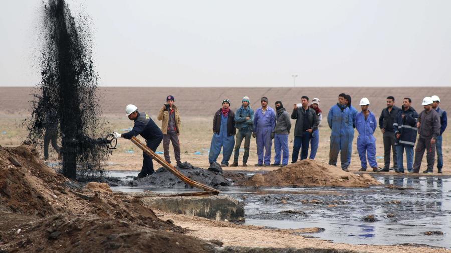 Iraq Targets 60,000 b/d at Qayara Field Before 2019