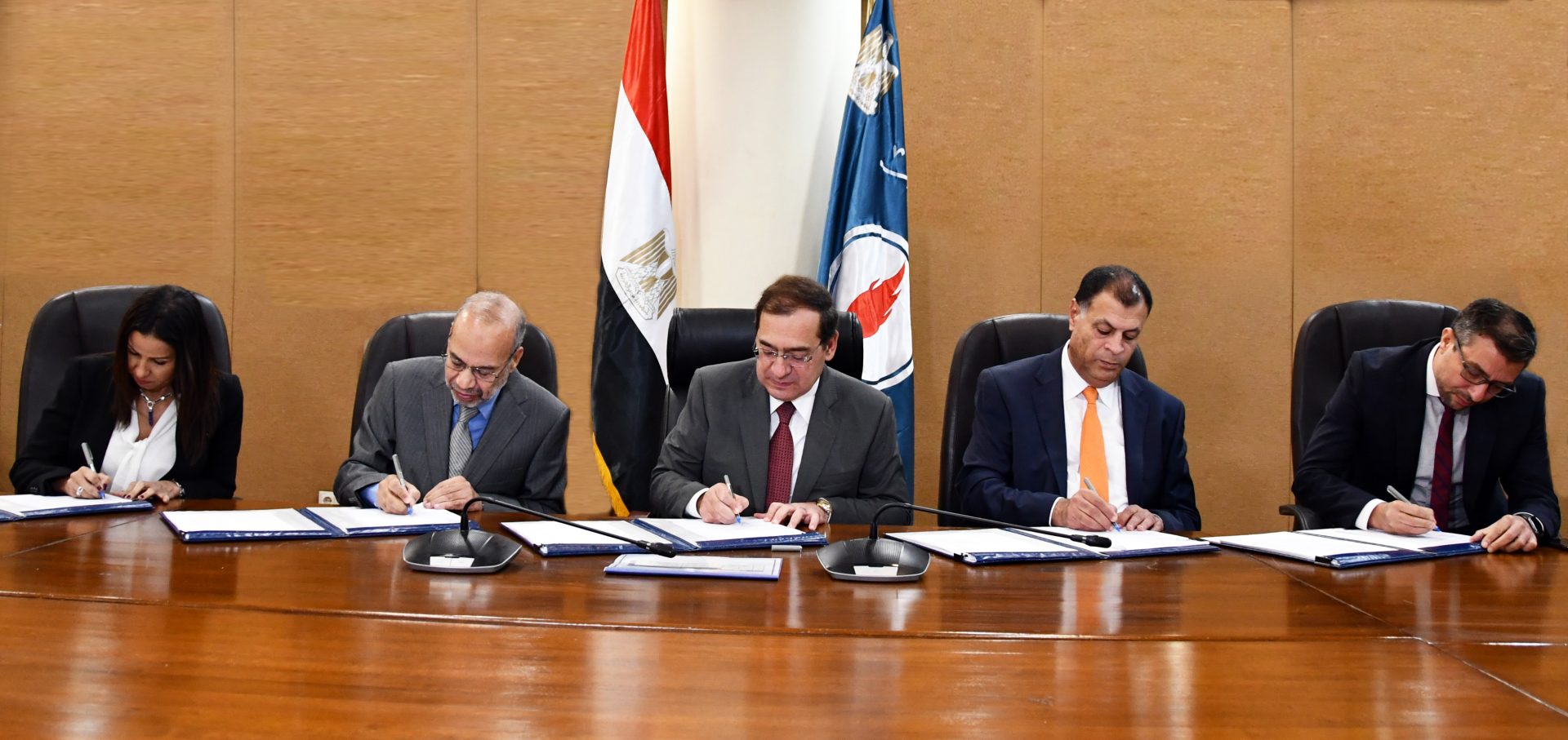 Egypt Signs $10M Western Desert E&P Agreement