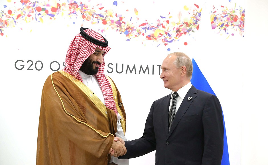 Saudi Arabia, Russia Agree on Extending OPEC+ Deal