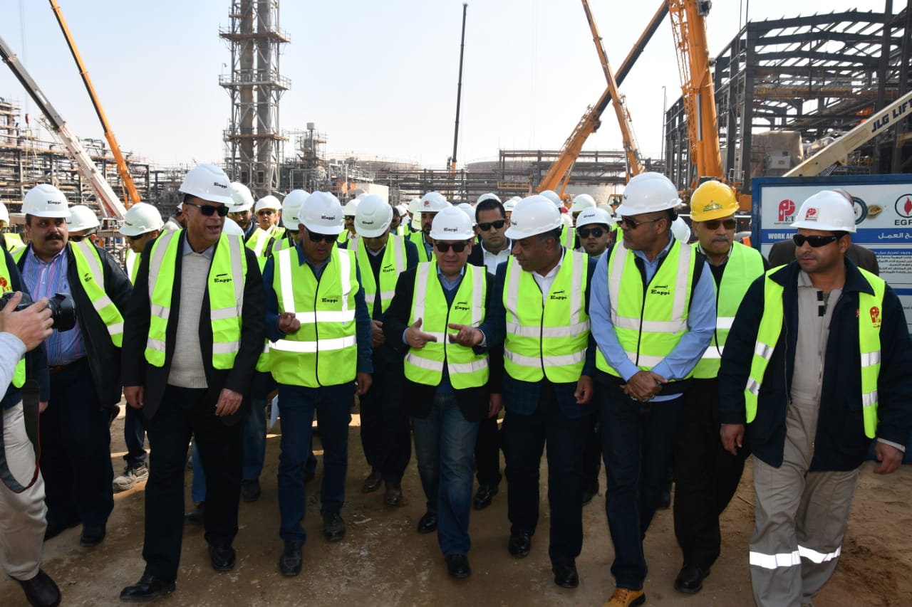 El Molla Approves Pipeline Operation in Assiut