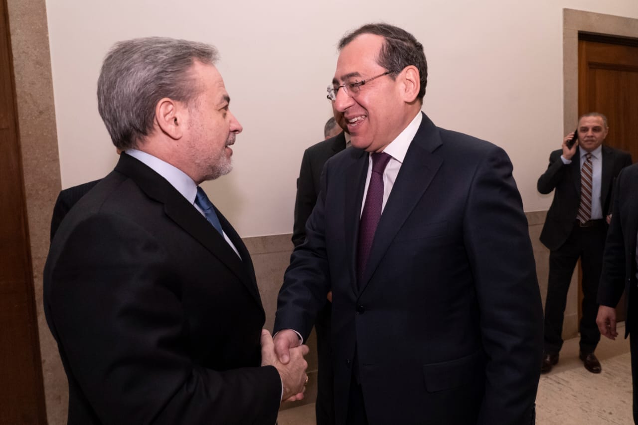 El Molla Discusses Bilateral Ties With US Counterpart