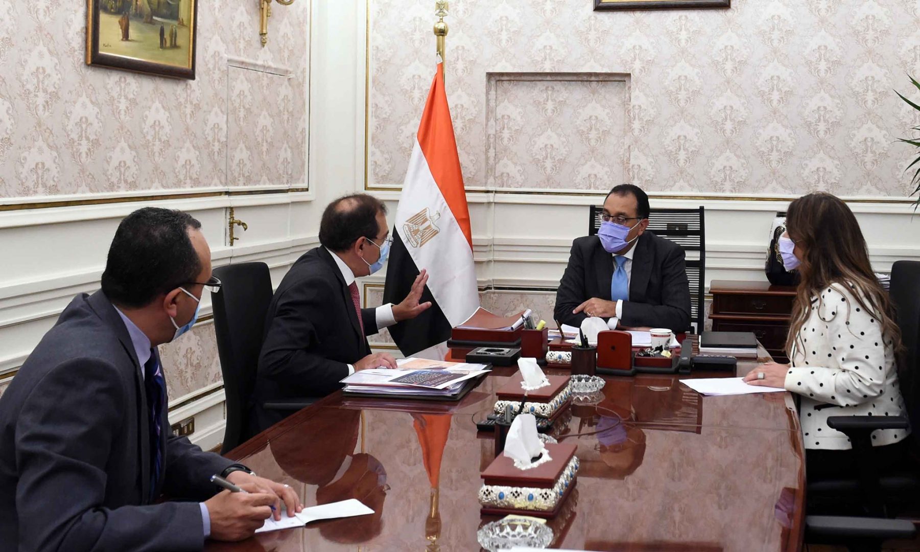 Madbouli Reviews Strategic Petroleum Reserves, Ongoing Projects