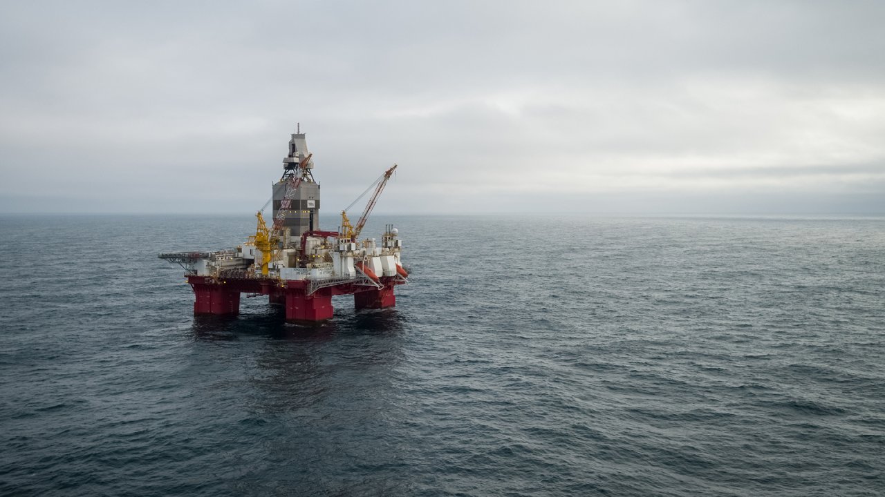 Equinor Strikes Oil in Exploration Well in Barents Sea