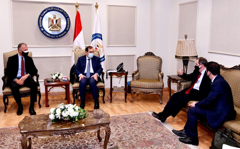 El Molla Discusses Ways to Boost Cooperation with Bechtel