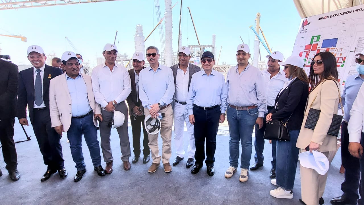 El Molla Inspects Midor Refinery Expansion