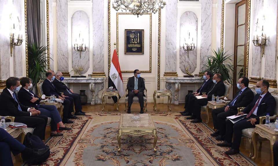 Egypt, Italy’s Snam Explore Hydrogen Production Cooperation