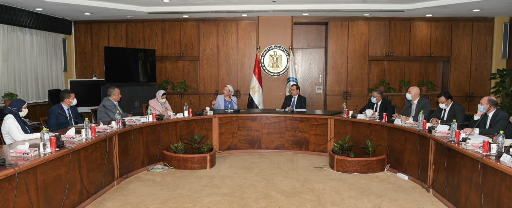 El Molla, Fouad Discuss Mining Environmental Measures