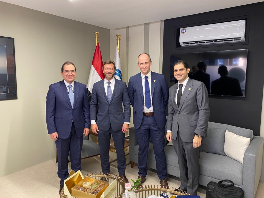 El Molla Discusses Joint Projects, COP 27 with World Energy Leaders at ADIPEC