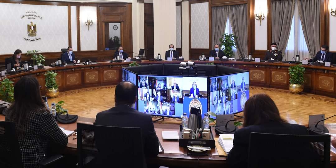 El Molla Takes Part in Second Meeting of COP27 Supreme Committee