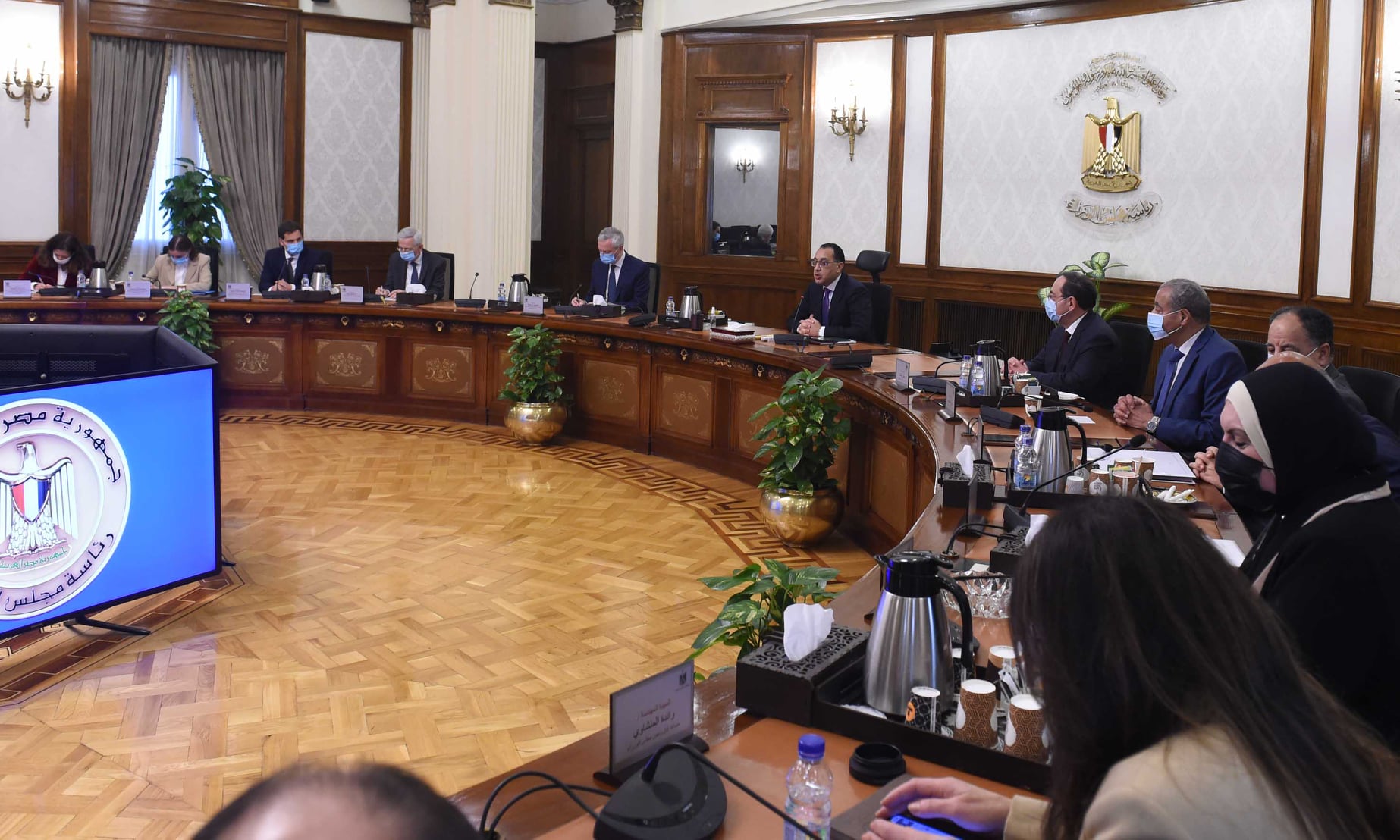 El Molla Expresses Willingness to Promote Natural Gas Cooperation with France