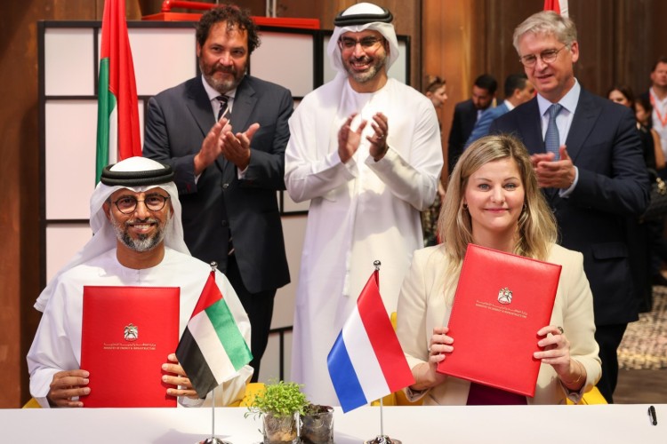 UAE, Netherlands Sign MoU for Developing Hydrogen Energy