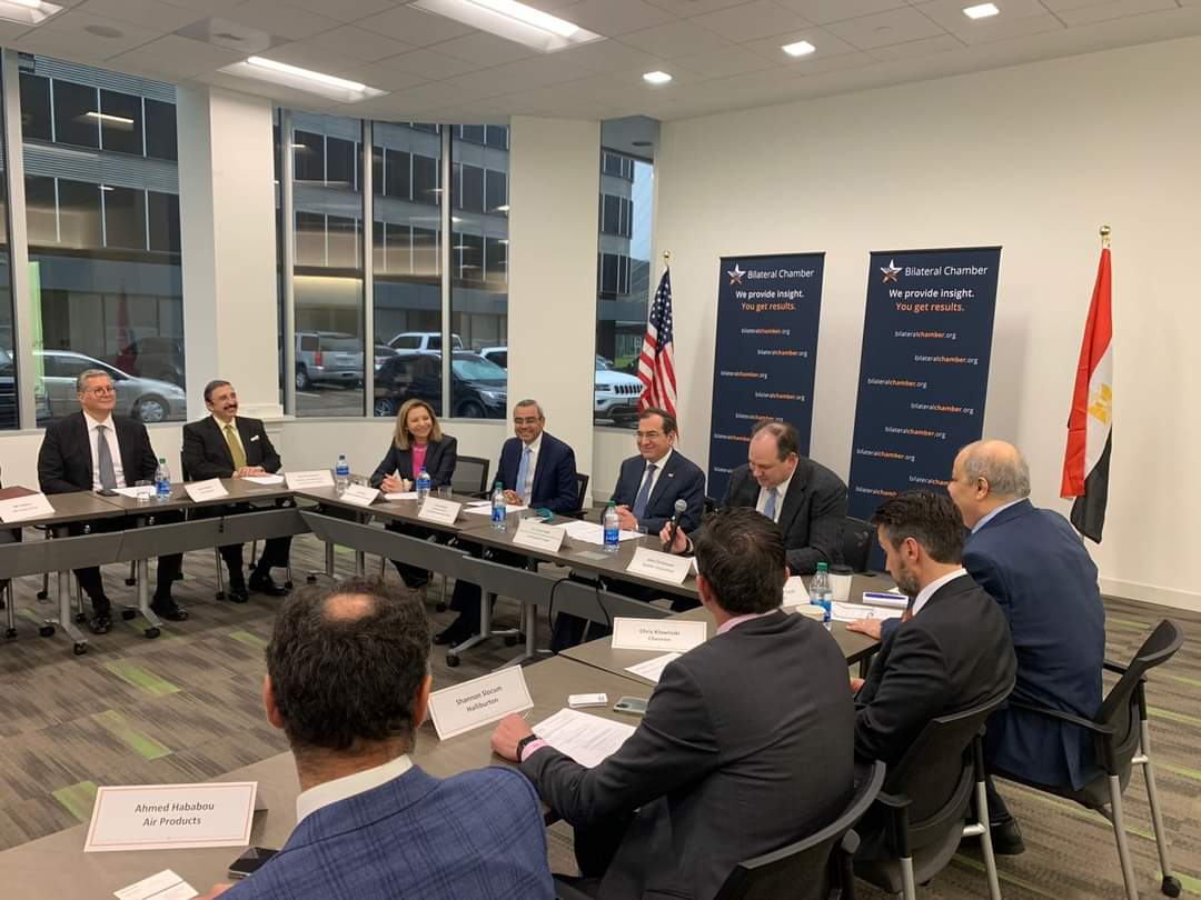 El Molla Reviews Egypt’s Energy Transition Vision at Apache’s Headquarters