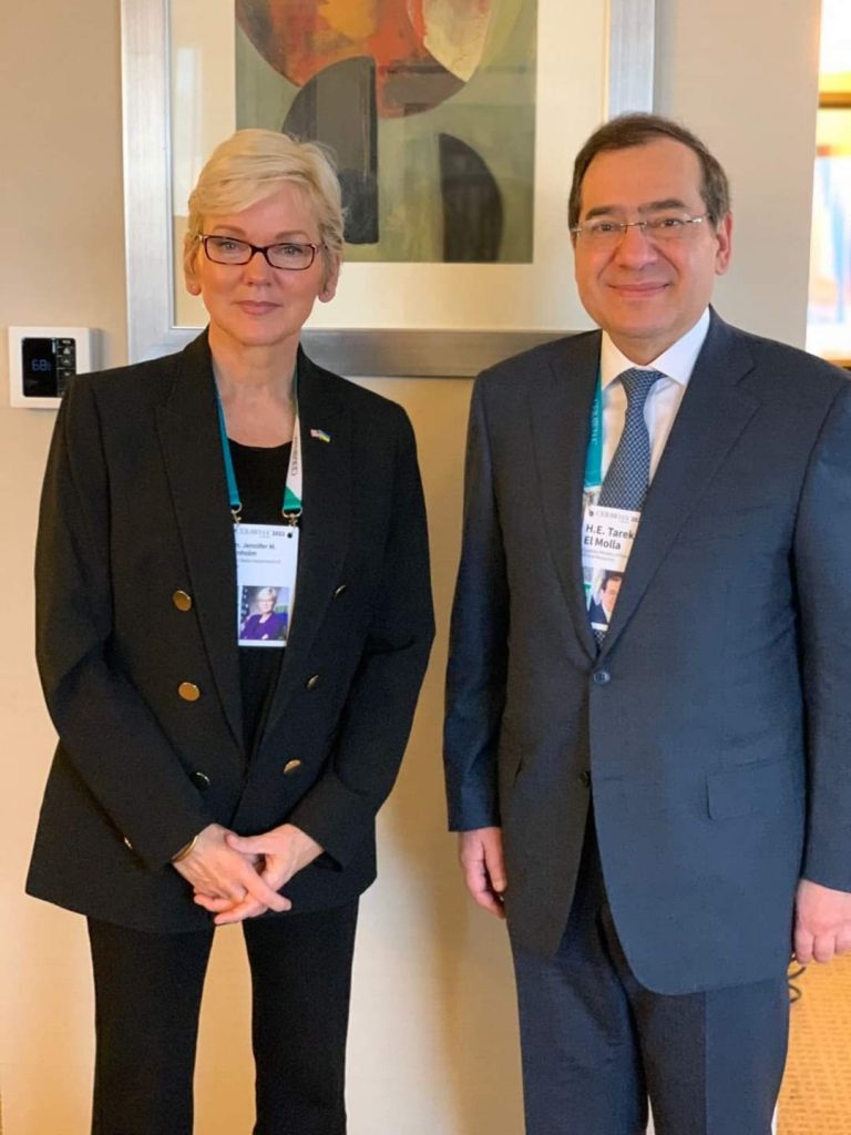 El Molla Meets with US Secretary of Energy, Top Energy Advisor