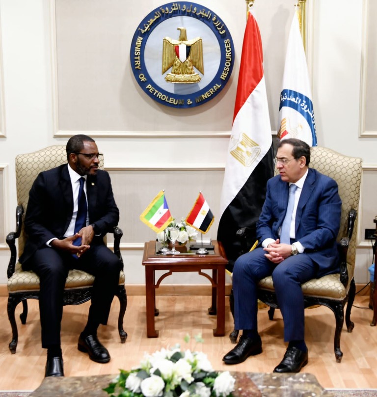 Egypt, Equatorial Guinea Discuss Petroleum Cooperation