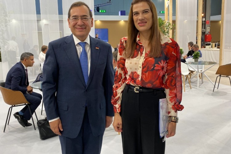 El Molla Holds Natural Gas Talks with Cypriot Energy Minister at Gastech 2022