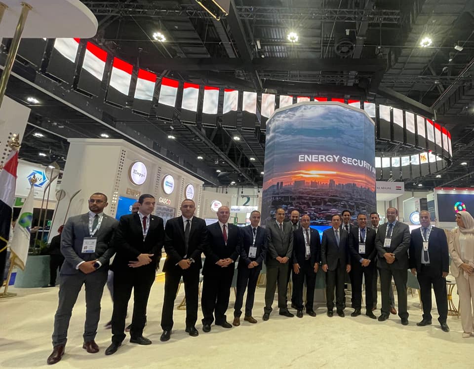 El Molla Inspects Ministry’s Pavilion at ADIPEC 2022