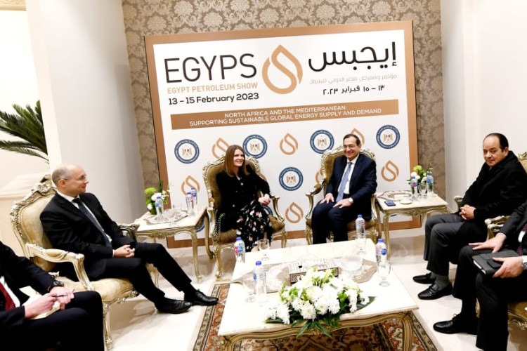 Egypt, Hungary Hold Bilateral Talks on Energy MoU at EGYPS 2023