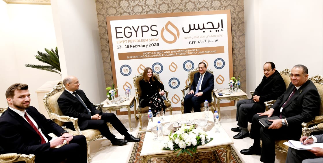 Egypt, Hungary Hold Bilateral Talks on Energy MoU at EGYPS 2023