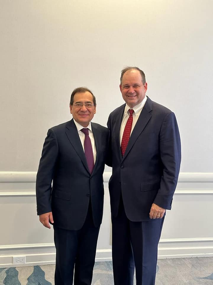 El Molla Holds E&P Talks with Apache’s CEO