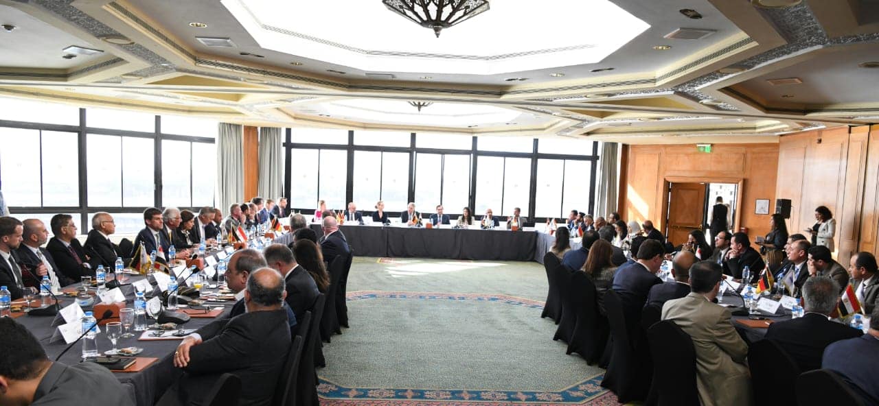 Egypt, Germany Discuss Horizons for Cooperation in Energy Roundtable