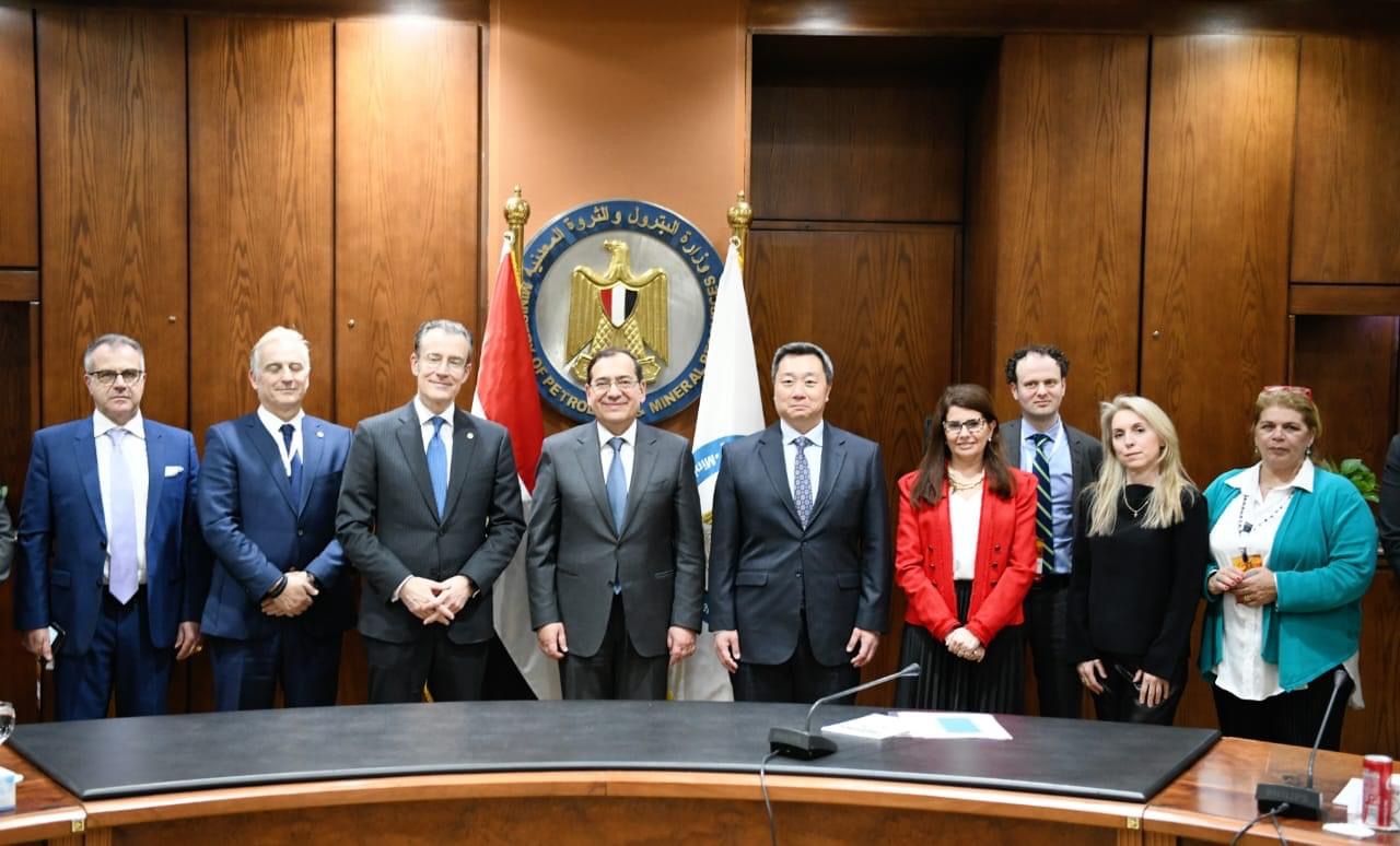 Egypt, Greece Discuss Opportunities for More Energy Cooperation