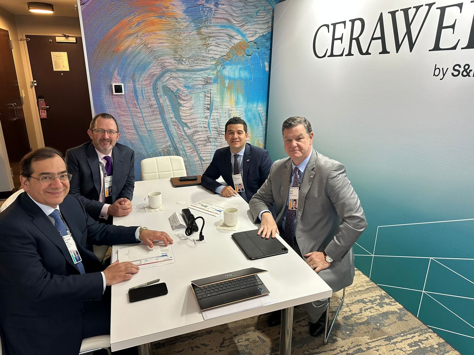 El Molla Follows up on Bechtel’s Projects Plan