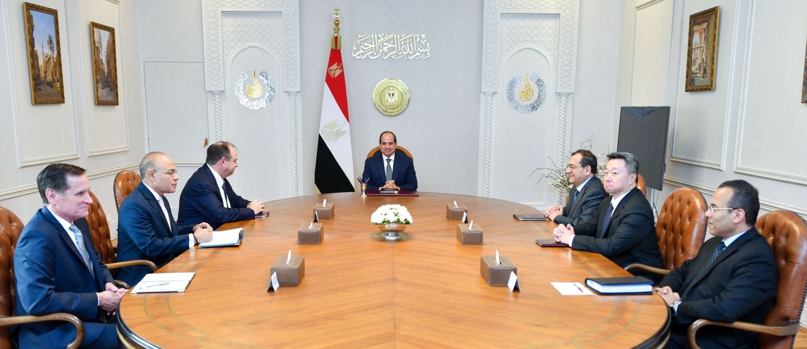 El Sisi, Christmann Discuss Apache’s Activities in Egypt
