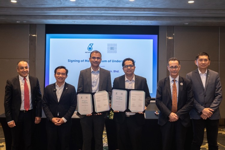 Petronas, AIQ Sign MoU to Accelerate Energy Transition