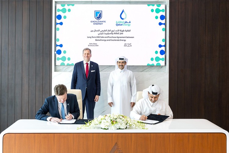 QatarEnergy, Excelerate Energy Sign 15-Year LNG Supply Agreement