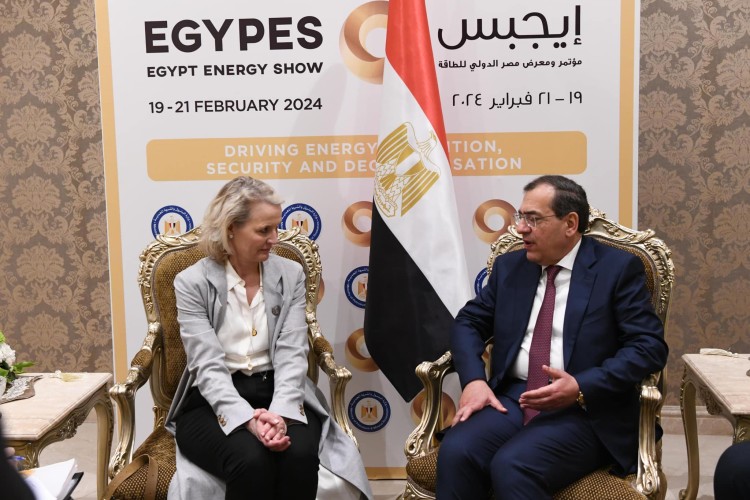 European Commission Director General for Energy Praises Egypt’s Renewable Energy Potential